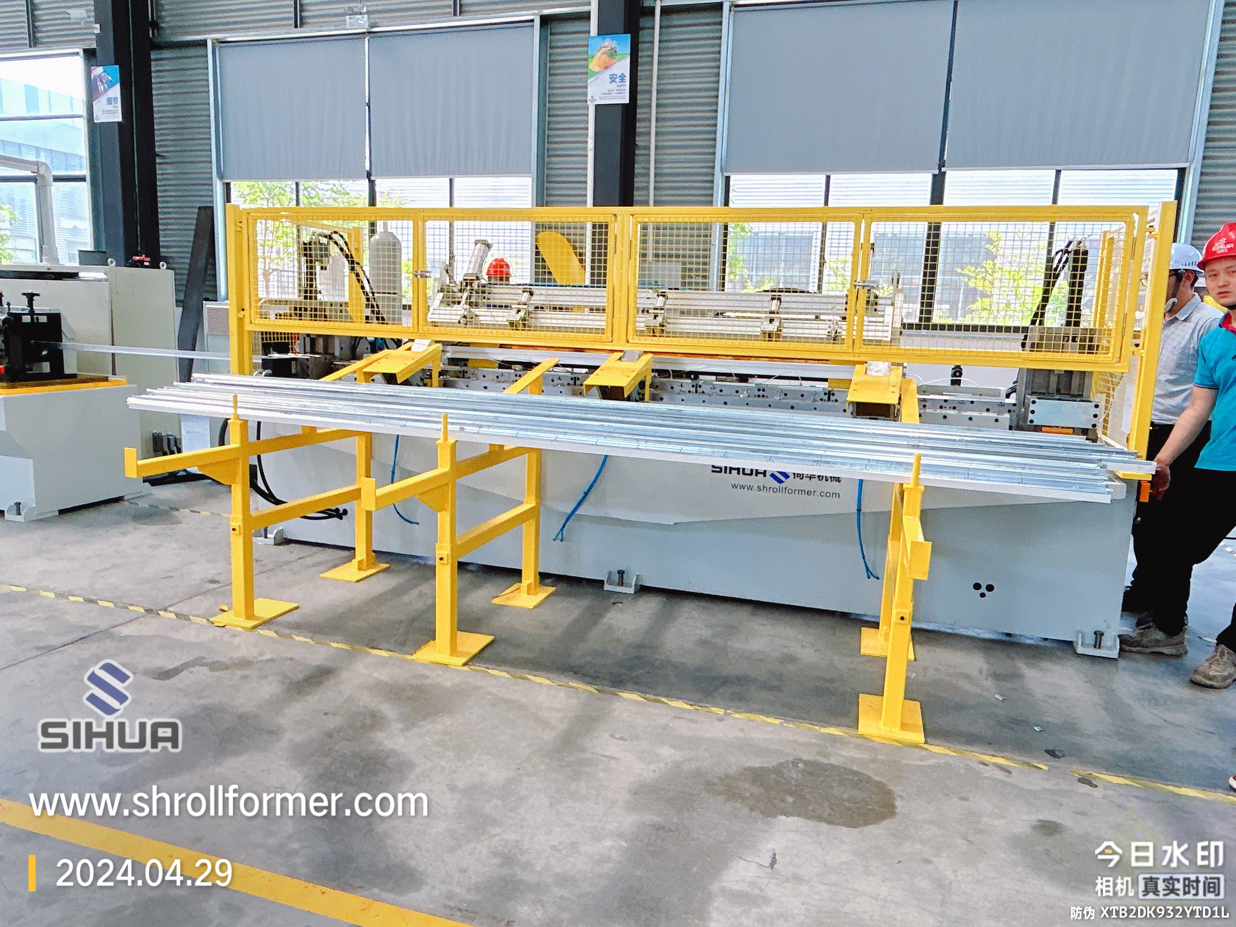 t grid roll forming machine 2